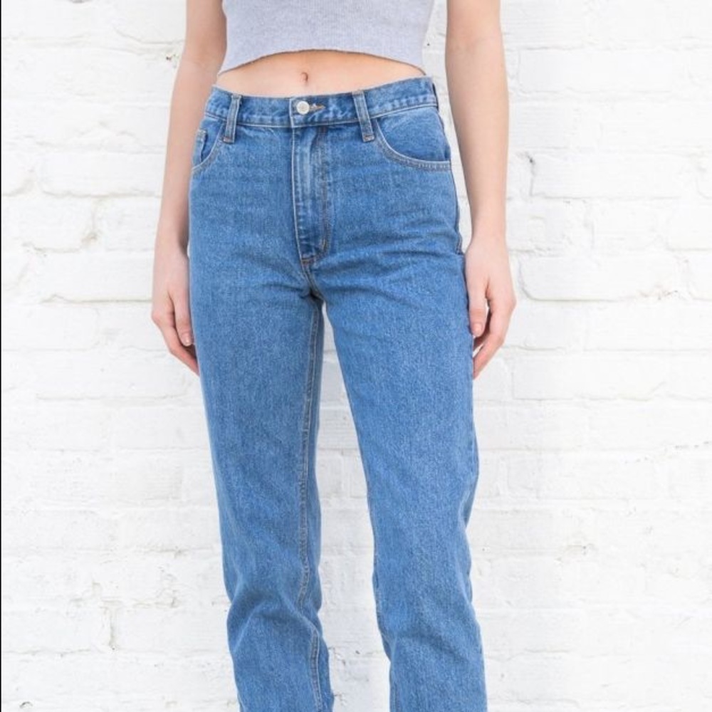 Brandy Melville Carly Light Wash Jeans